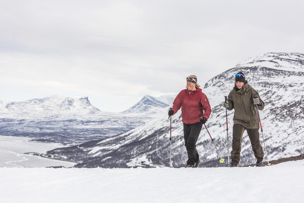 Abisko Mountain Lodge Extérieur photo